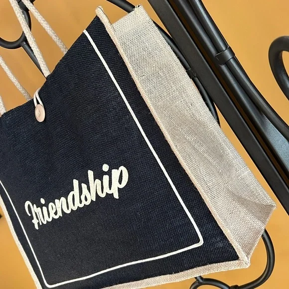 FRIENDSHIP Tote - Picture 4 of 14